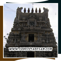 Thiruvelukkai Divyadesam Sri Azhagiya Singar Temple Perumal blessing as Yoga Narasimhan sitting posture facing west