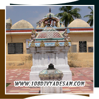 Chandra Pushkarini theertham for Chandra Dosha relief at Thirumanikkoodam